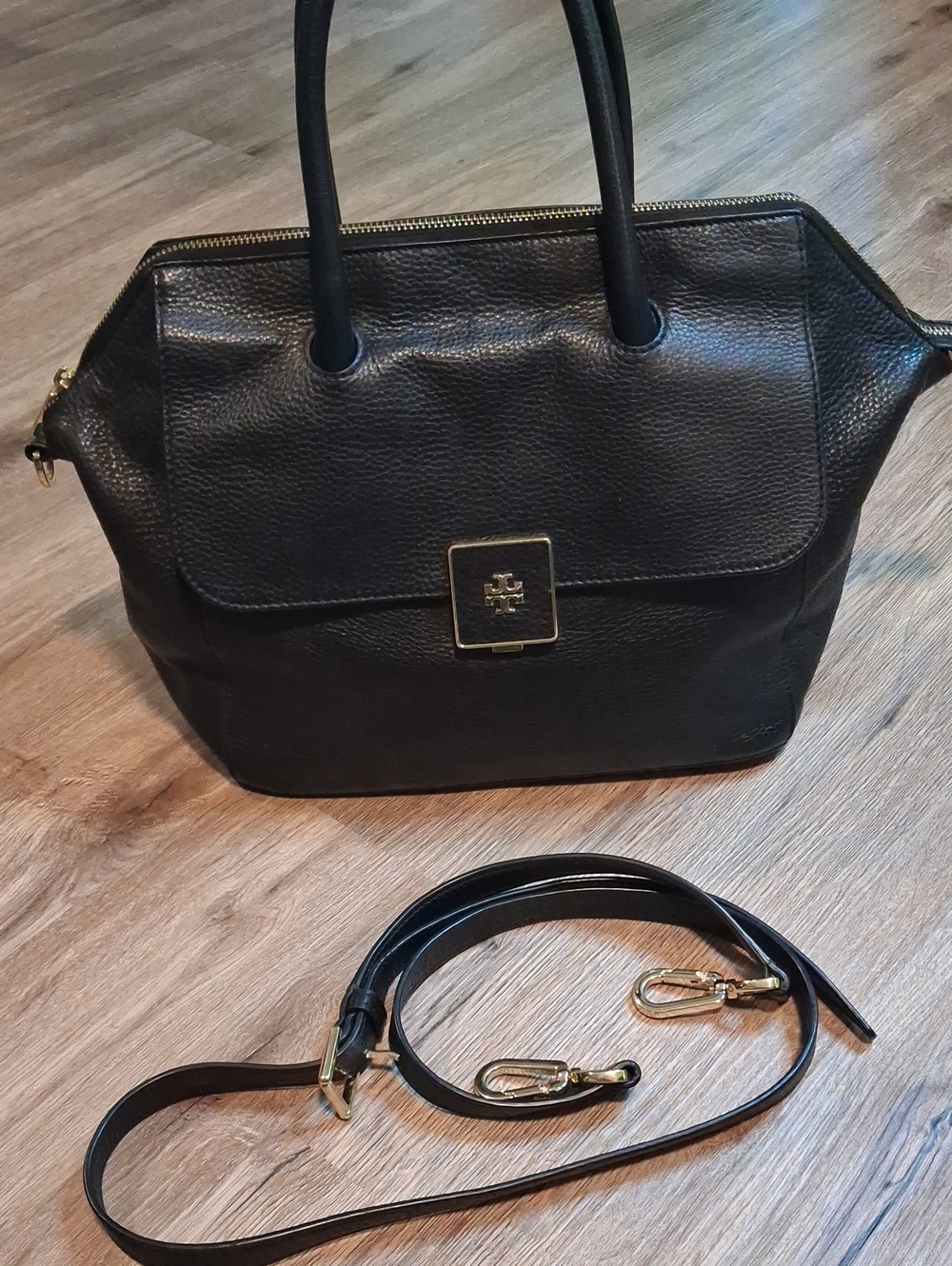 Black Leather Tory Burch Tote Bag with Removable Strap